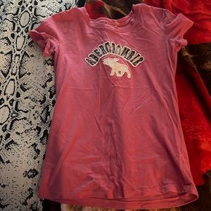 Abercrombie & Fitch tshirt size s